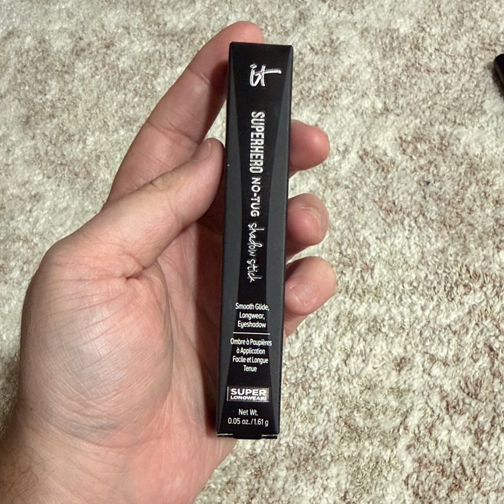 IT Cosmetics Superhero No-Tug Shadow Stick - Black